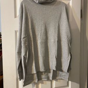 Banana Republic Large grey sweater with side slit